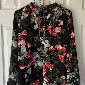 Banana Republic, V blouse, Long Sleeved Size XS